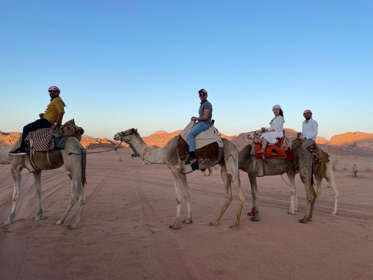 Hotel Zawaideh Desert Camp Wadi Rum Esterno foto