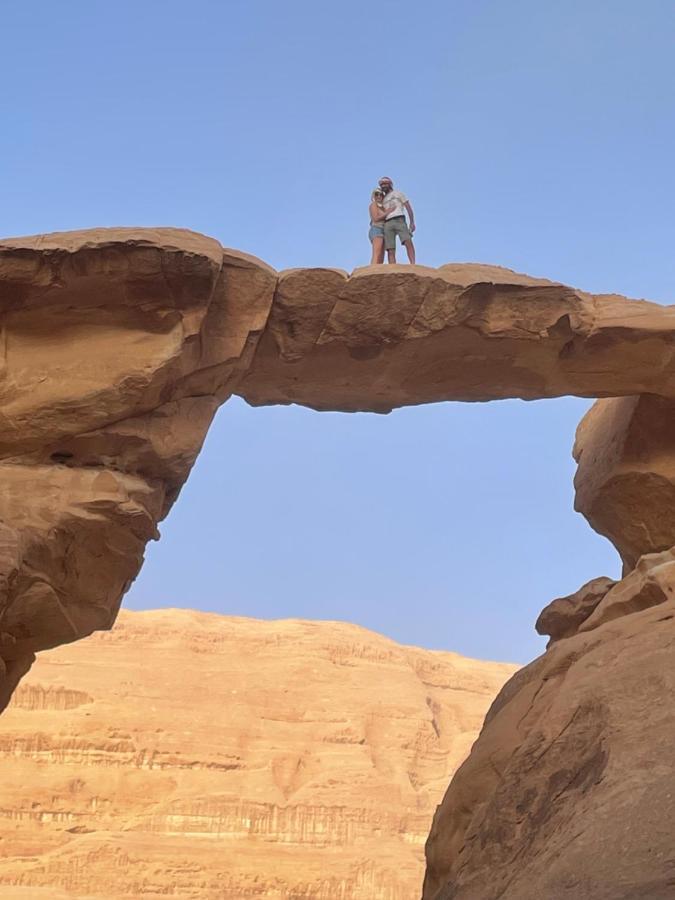 Hotel Zawaideh Desert Camp Wadi Rum Esterno foto