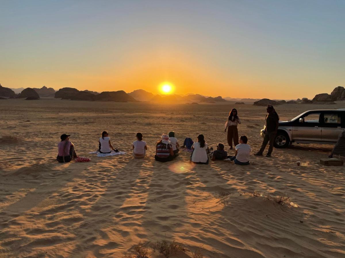 Hotel Zawaideh Desert Camp Wadi Rum Esterno foto